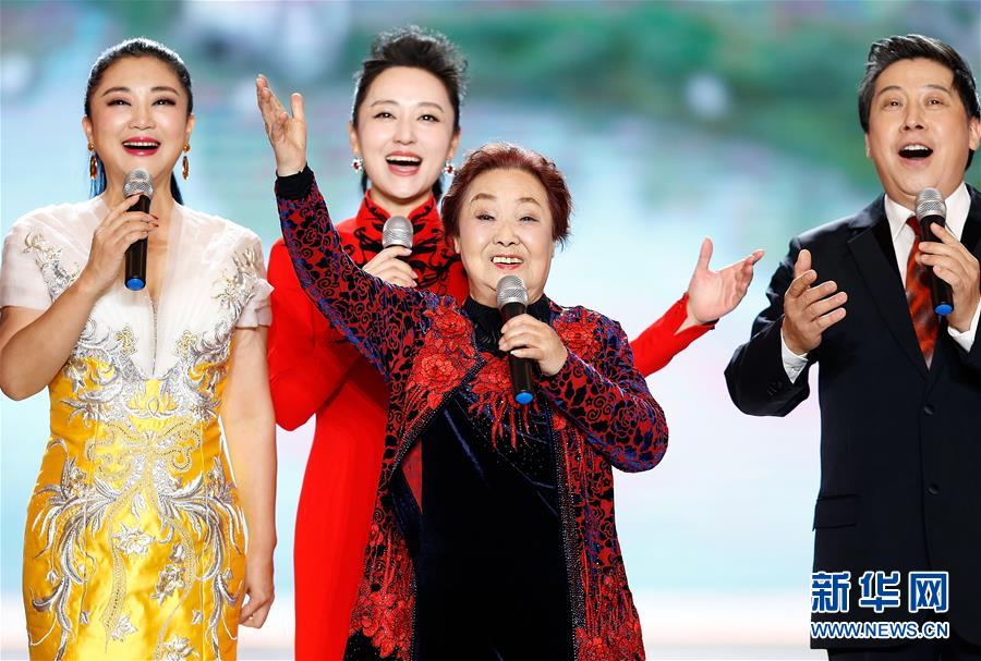 (文化)(2)“百花迎春——中國文學(xué)藝術(shù)界聯(lián)合會(huì)2020春節(jié)大聯(lián)歡”在京舉行