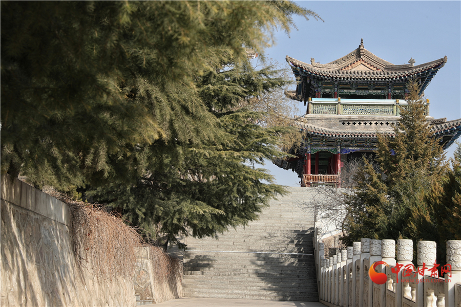 【甘肅全民戰(zhàn)“疫”】  蘭州市白塔山公園今日開放 游園須知看過來