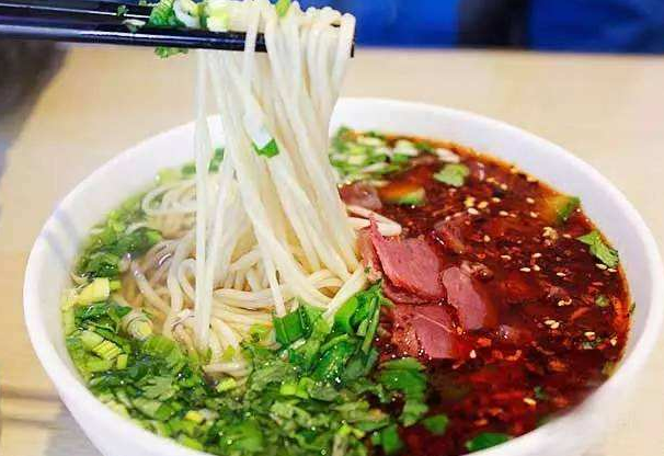 @蘭州人，這些牛肉面大數(shù)據(jù)你了解嗎？ 這份《報(bào)告》給出了答案
