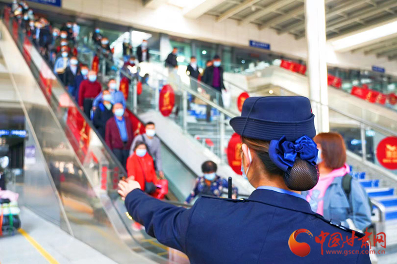 鐵路部門推出免費(fèi)退票措施8月3日24時前已購各次列車車票可辦理