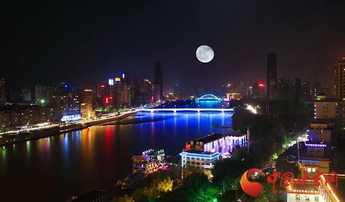 中秋假期蘭州待客120.797萬 營(yíng)收逾9億元