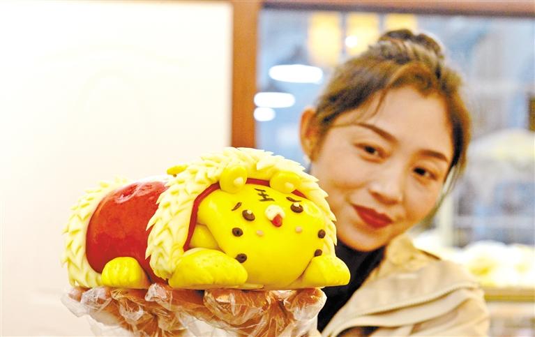 小老虎花餑餑，你舍得吃嗎？