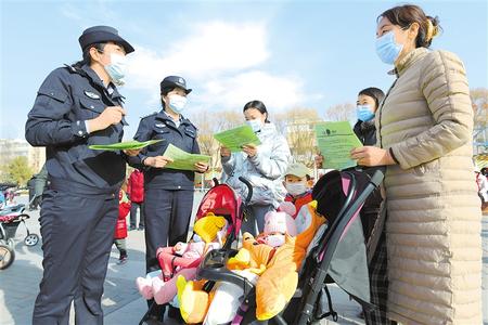 甘肅法院多舉措維護婦女兒童權益