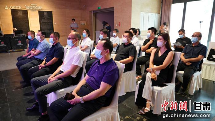 親子音樂(lè)舞臺(tái)劇《敦煌奇妙夜》全國(guó)巡演新聞發(fā)布會(huì)現(xiàn)場(chǎng)。