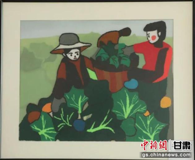 皋蘭縣高原夏菜項目幫助當(dāng)?shù)貗D女增收致富。刺繡 黃淑娟 繡稿 趙海科