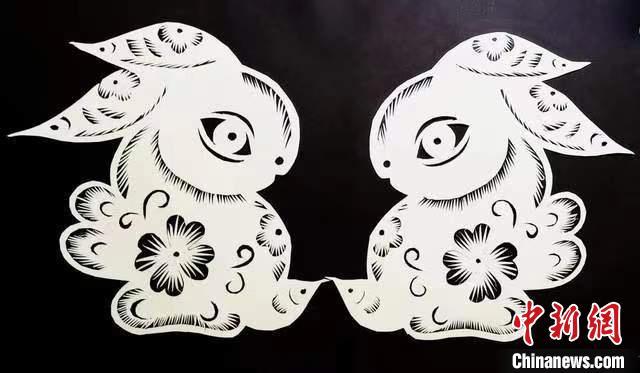 圖為甘肅“非遺人”創(chuàng)作的剪紙兔。(資料圖) 甘肅省非遺保護(hù)中心供圖